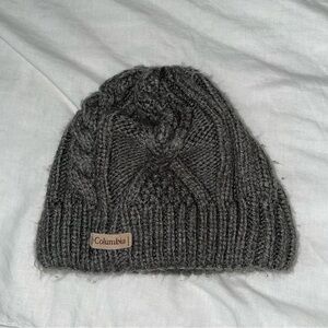 Columbia Adult Beanie Winter Hat Chunky Knit Fleece Line Gray Grey